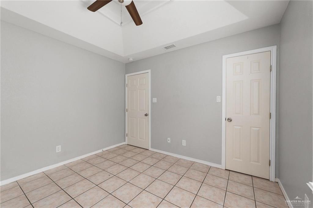 3505 Amando Street, Unit 3 Edinburg, TX 78539 - Photo 8 of 17 a view of an empty room