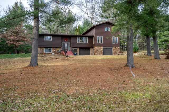 $360,000 | W4706 51st Street, Mauston, WI 53948