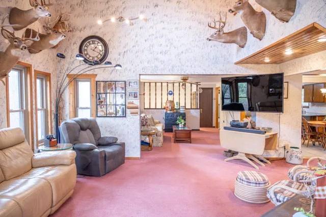 $360,000 | W4706 51st Street, Mauston, WI 53948