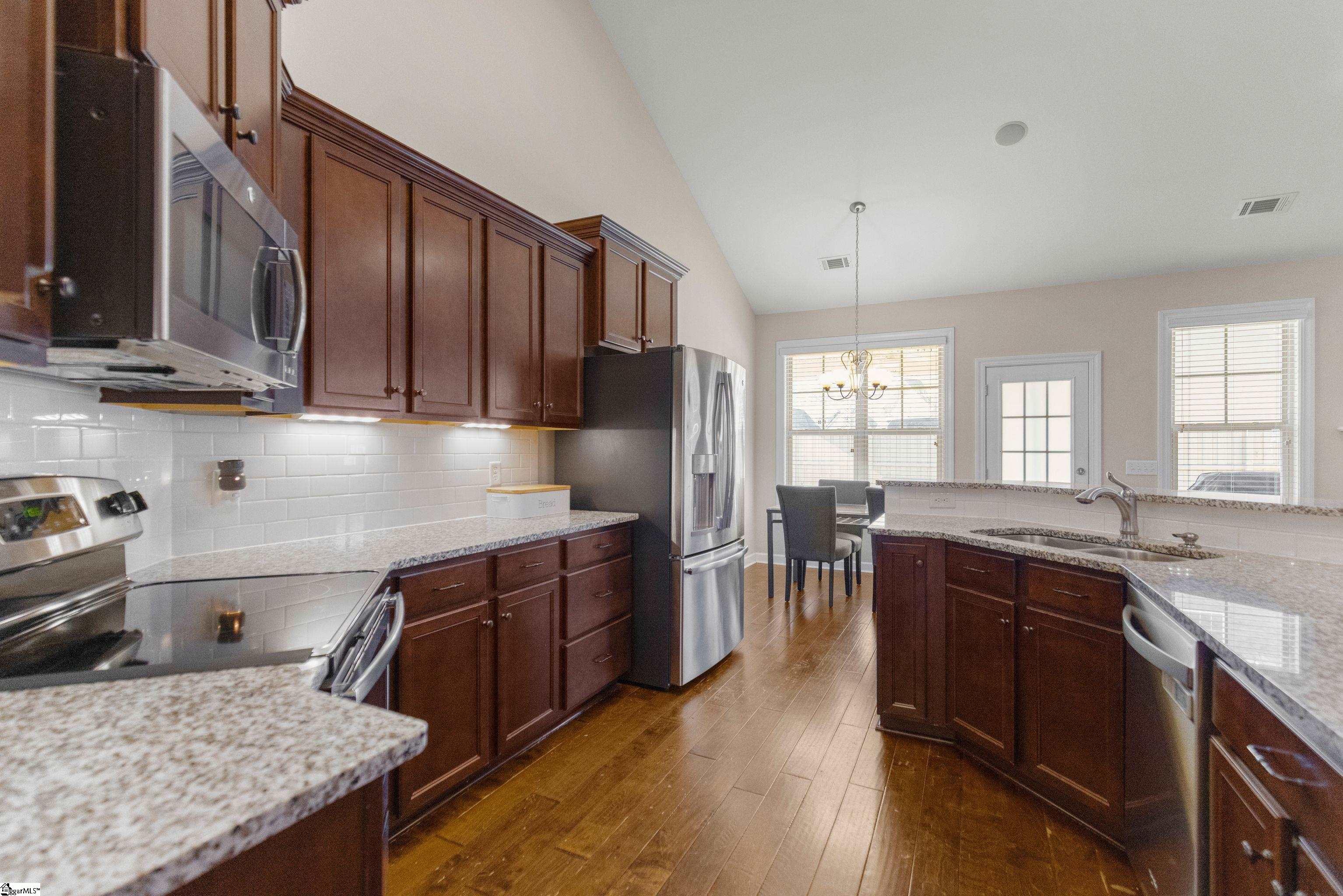 201 Brahman Way Fountain Inn, SC 29644 - Photo 6 of 38 Gallery Image 6