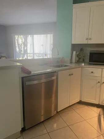 $1,600 | 7523 South Oriole Boulevard, Unit 102, Delray Beach, FL 33446
