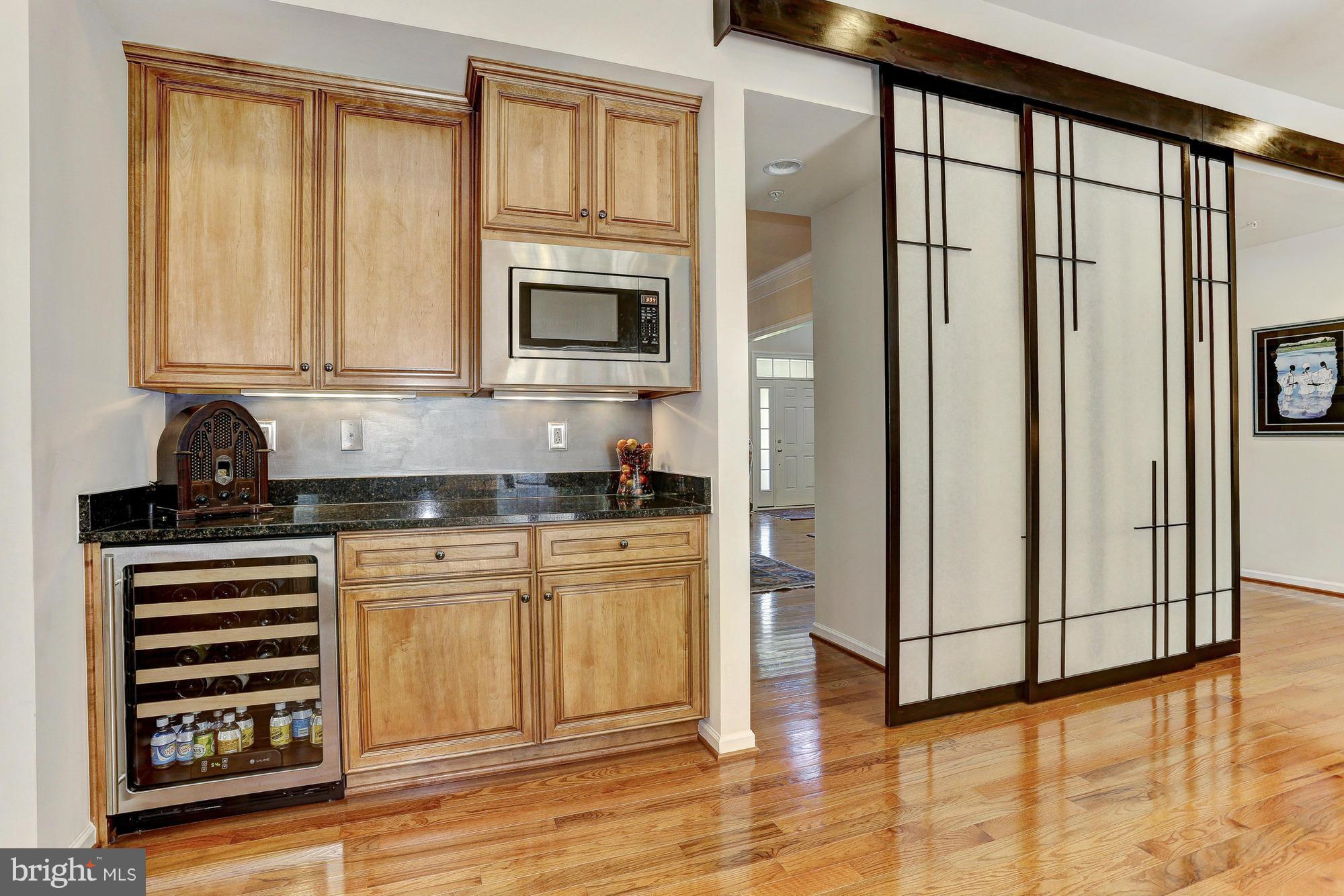4877 Castlebridge Road Ellicott City, MD 21042 - Photo 9 of 30 Kitchen