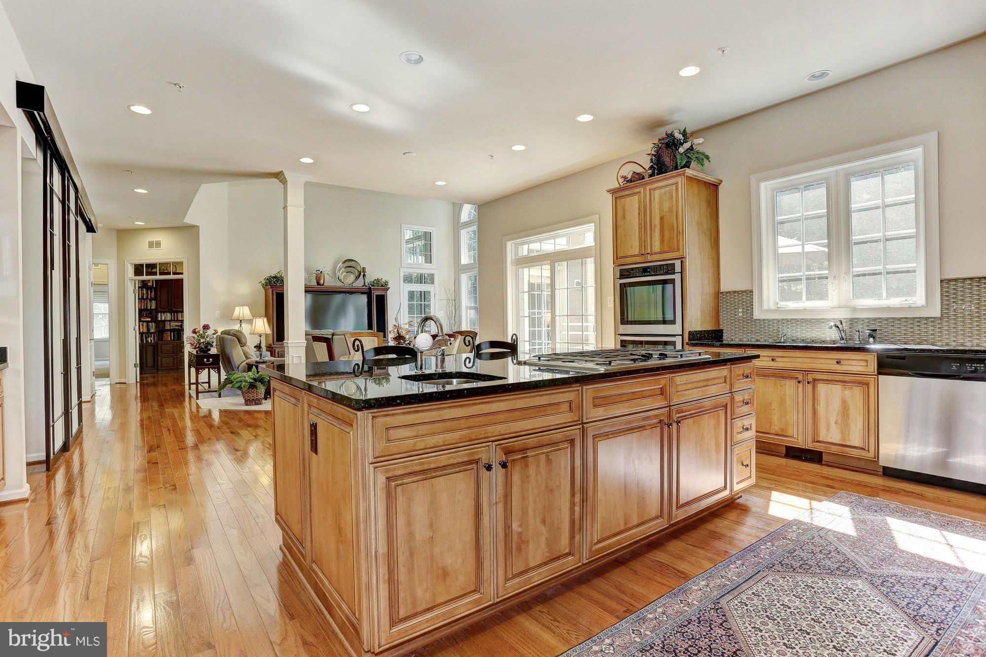 4877 Castlebridge Road Ellicott City, MD 21042 - Photo 10 of 30 Center Island
