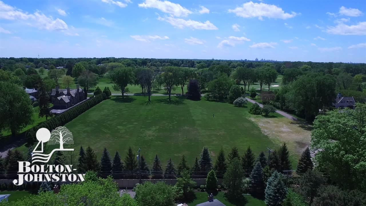 242 Provencal Road Grosse Pointe Farms, MI 48236 - Photo 4 of 25