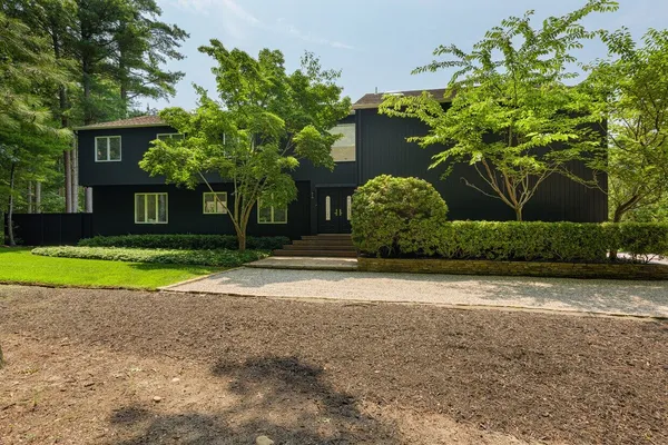 $45,000 | Undisclosed Address, East Hampton, NY 11937