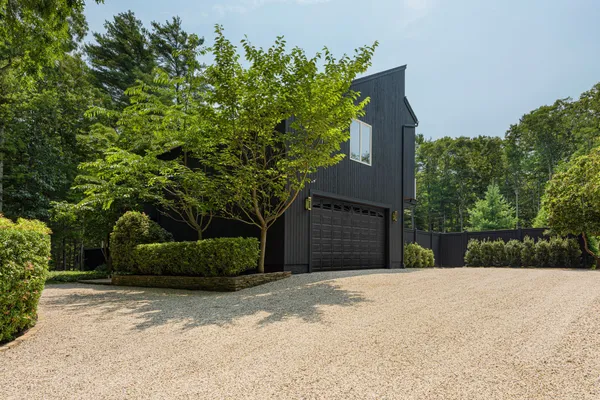 $45,000 | Undisclosed Address, East Hampton, NY 11937
