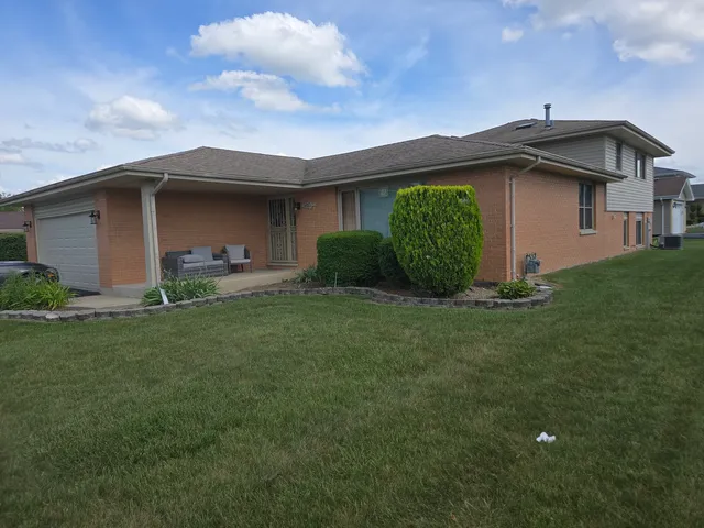 $220,000 | 4061 177th Street, Country Club Hills, IL 60478
