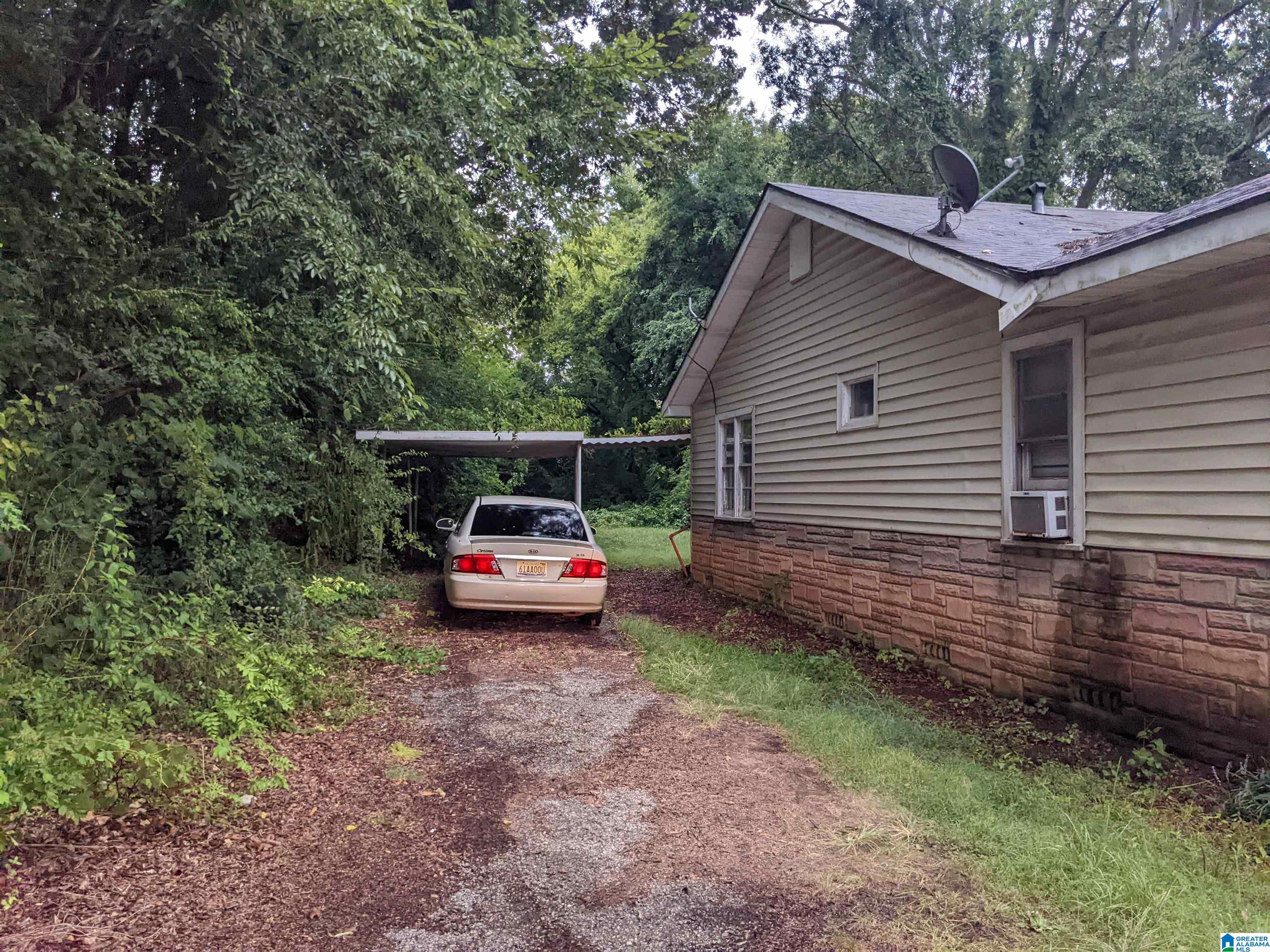 925 Luttrell Street Oxford, AL 36203 - Photo 3 of 22