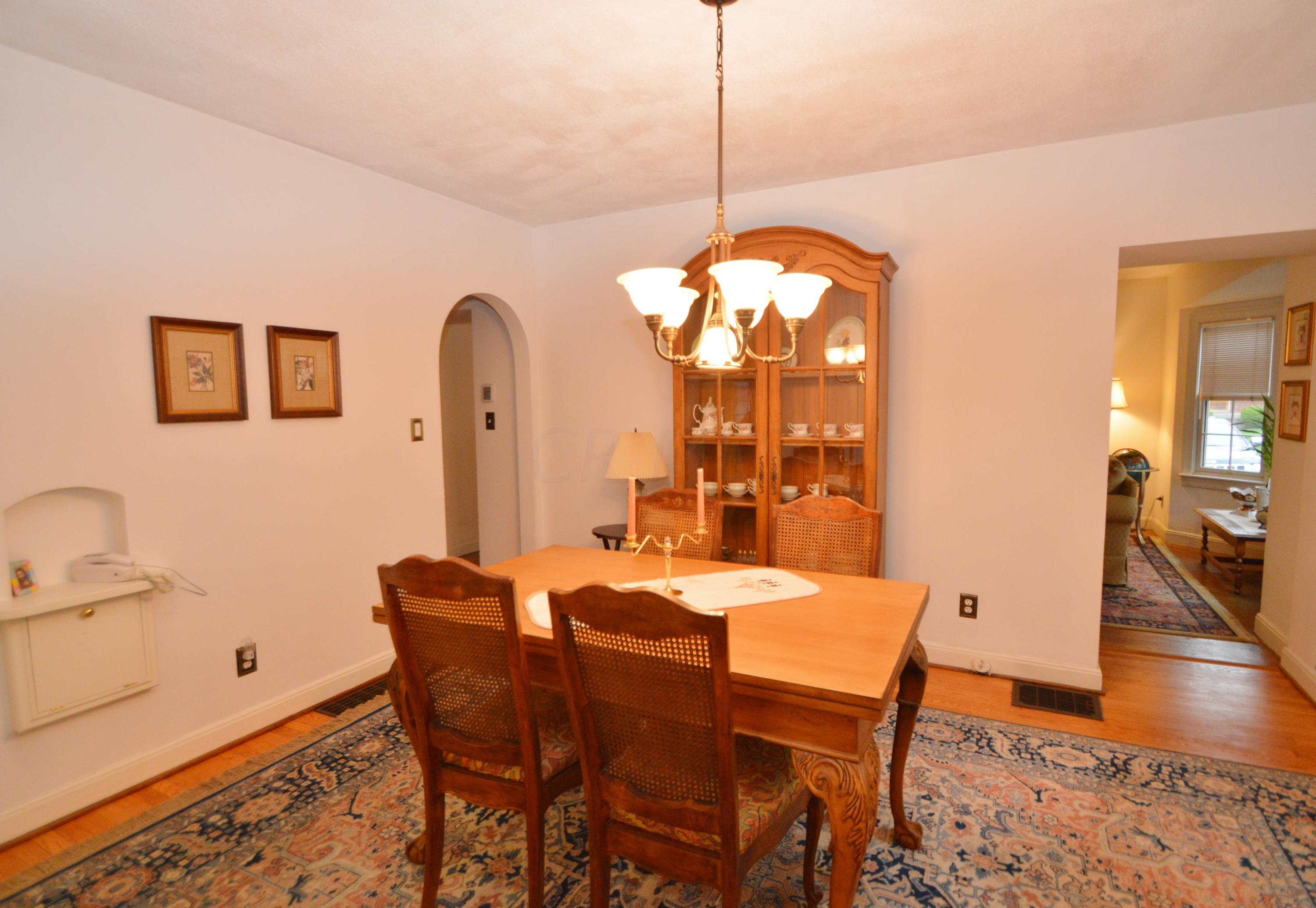 261 Blenheim Road Columbus, OH 43214 - Photo 8 of 26 Gallery Image 8