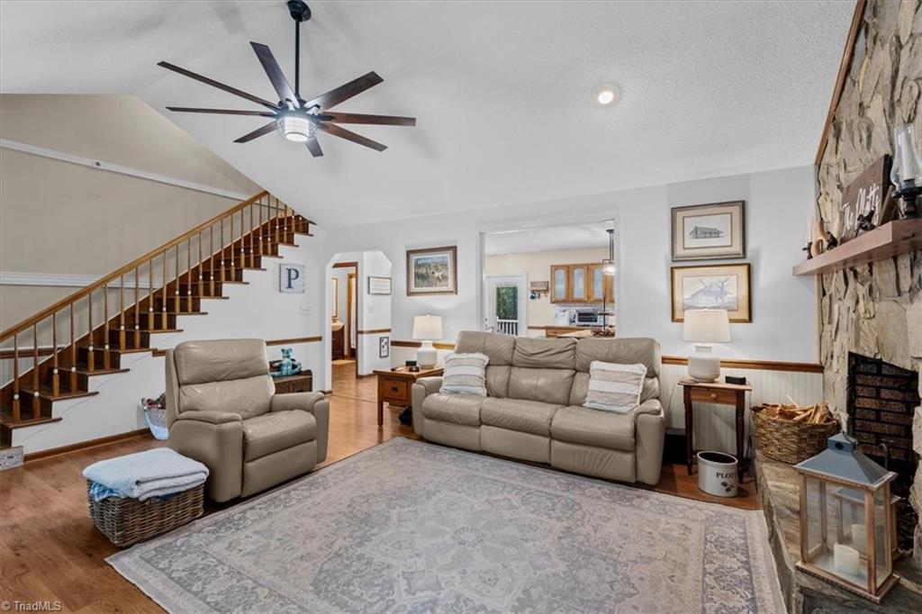1013 Lacy Hepler Road Thomasville, NC 27360 - Photo 7 of 50