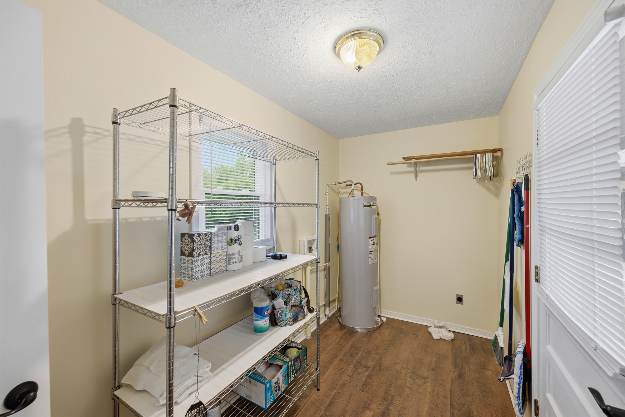944 Brooksie Thompson Road Decaturville, TN 38329 - Photo 16 of 47 a very nice looking room with a large window