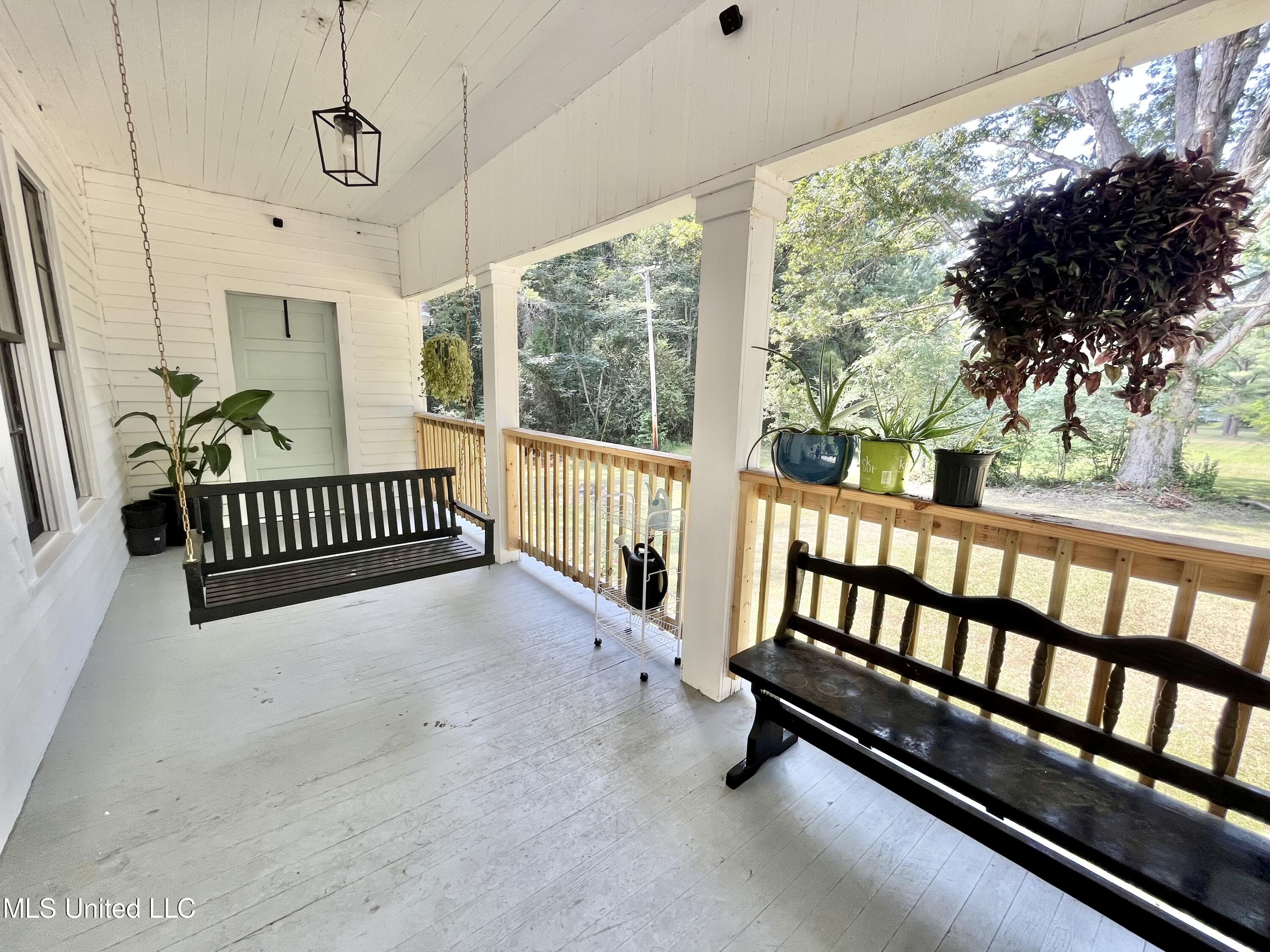 2195 County Line Road Crystal Springs, MS 39059 - Photo 10 of 44 IMG_7787