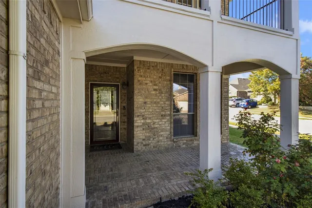 $364,900 | 10033 Butte Meadows Drive, Fort Worth, TX 76177