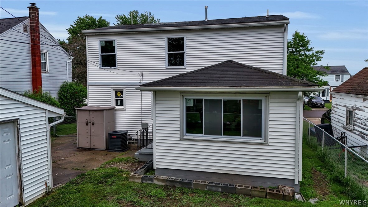 44 Highview Road Cheektowaga, NY 14215 - Photo 4 of 49