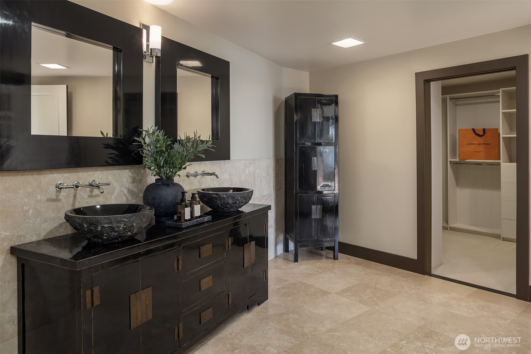 15733 25th Avenue Southwest Burien, WA 98166 - Photo 26 of 38 a kitchen with a refrigerator and a stove