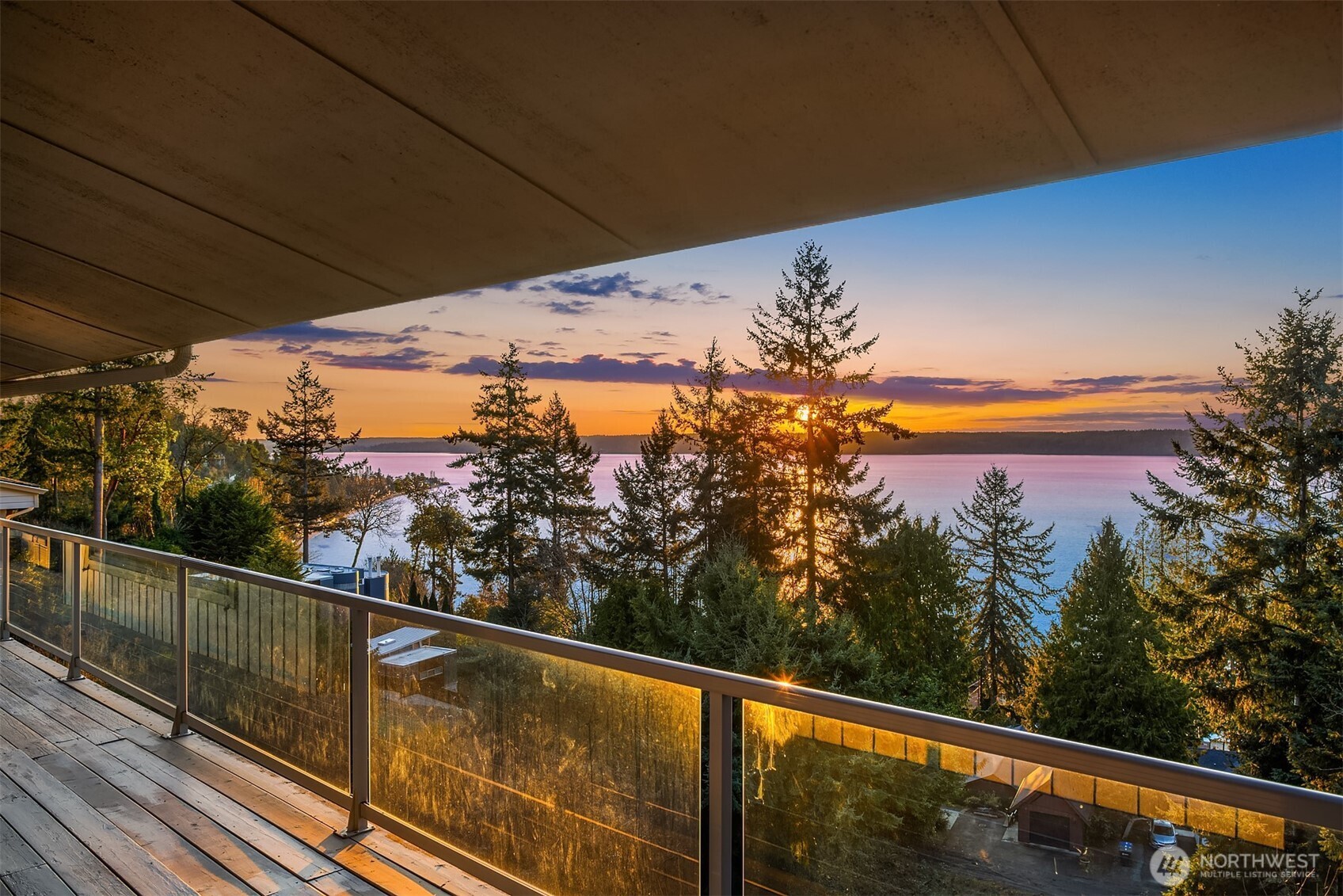 15733 25th Avenue Southwest Burien, WA 98166 - Photo 36 of 38 a view of a balcony with outdoor space