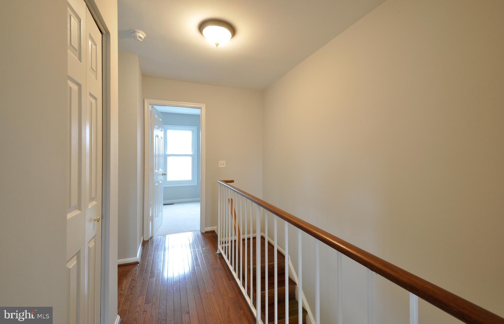 7375 St Thomas Loop Manassas, VA 20109 - Photo 19 of 35 Upper Level Hall
