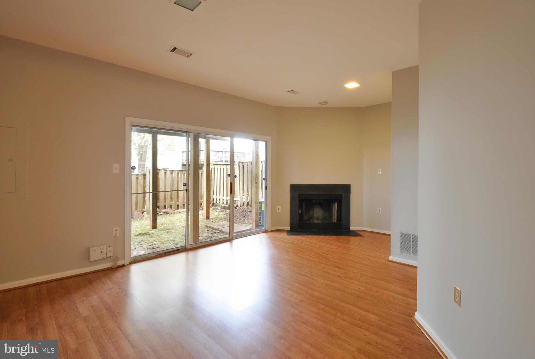 7375 St Thomas Loop Manassas, VA 20109 - Photo 30 of 35 Family Room
