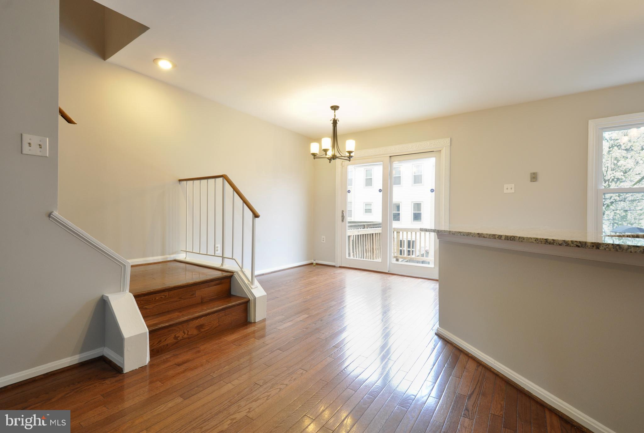 7375 St Thomas Loop Manassas, VA 20109 - Photo 10 of 35 Dining Room