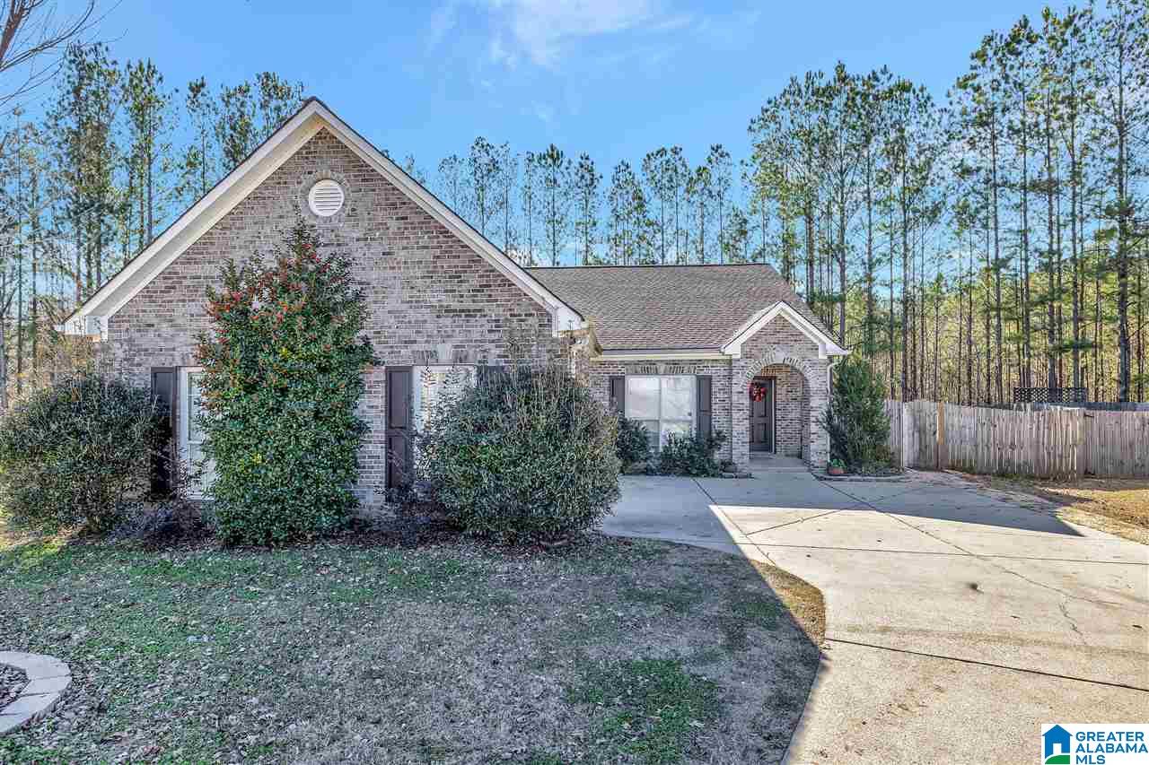 178 Gardenside Drive Alabaster, AL 35007 - Photo 1 of 37