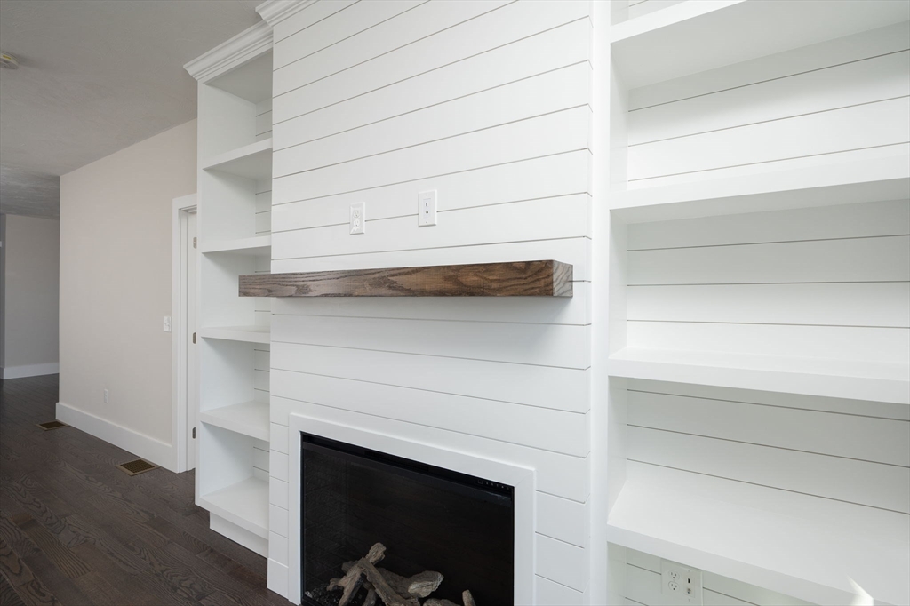 60 Metacomet Road, Unit 17 West Bridgewater, MA 02379 - Photo 15 of 41