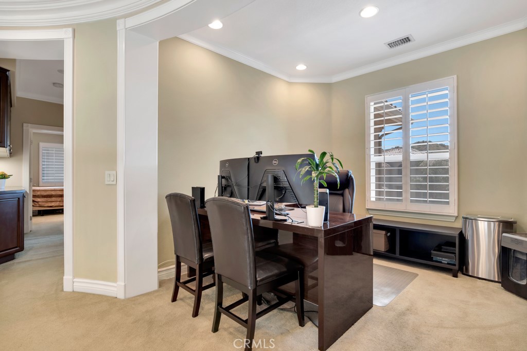 20333 Vía Cellini Porter Ranch, CA 91326 - Photo 35 of 66