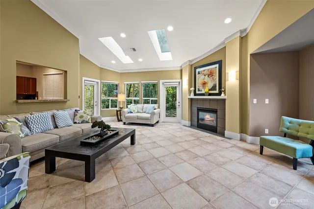 $314,750 | 18930 Bothell Everett Highway, Unit G103, Bothell, WA 98012