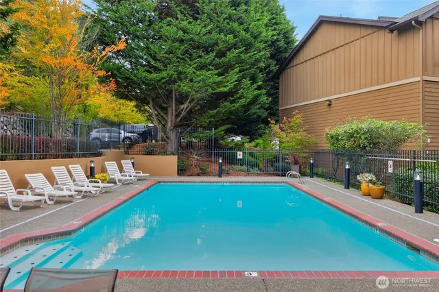 $314,750 | 18930 Bothell Everett Highway, Unit G103, Bothell, WA 98012