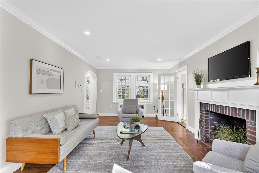 19 Myles Standish Road Boston, MA 02132 - Photo 13 of 31 Gallery Image 13