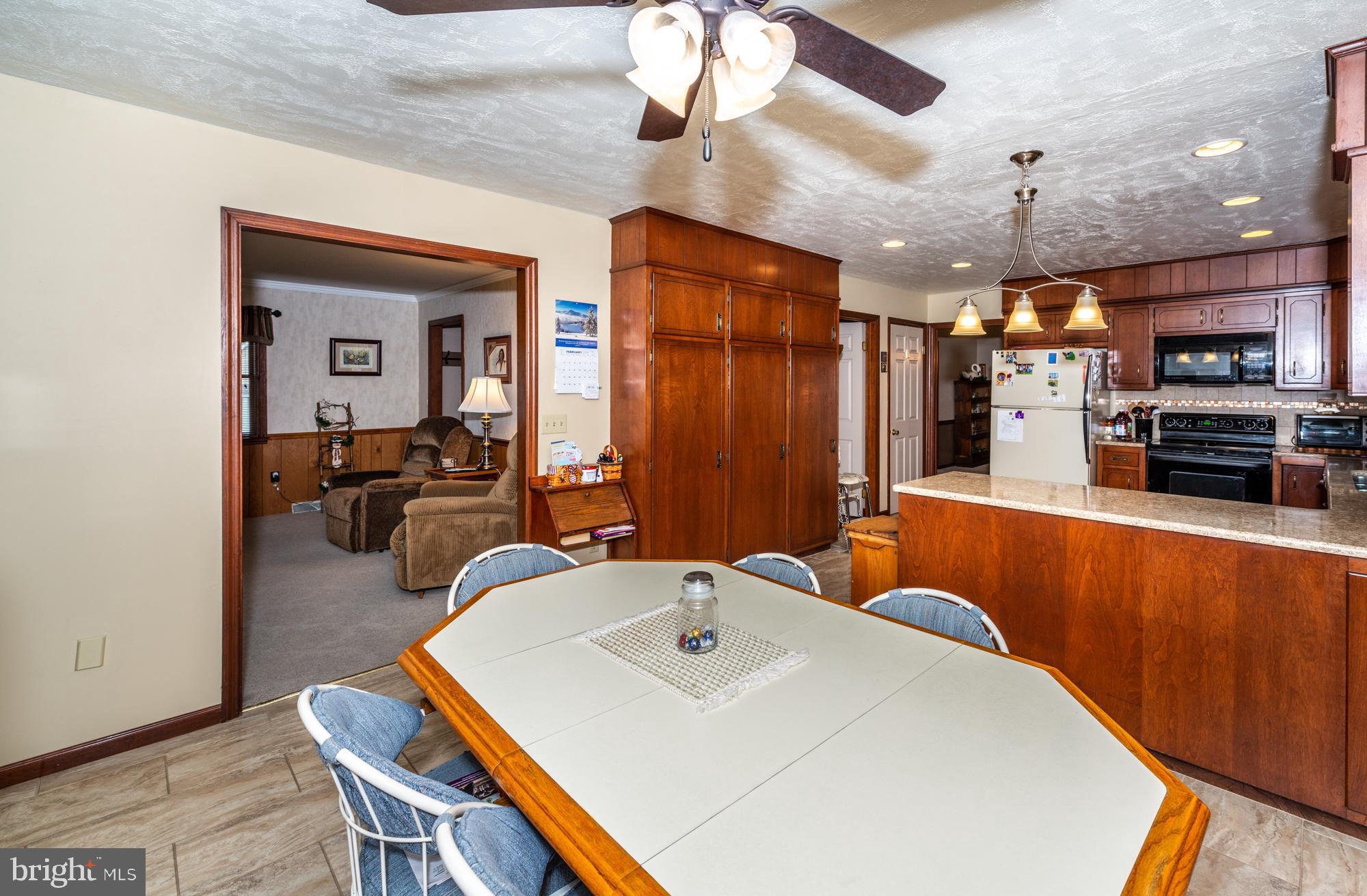 210 Bomberger Road Akron, PA 17501 - Photo 13 of 40