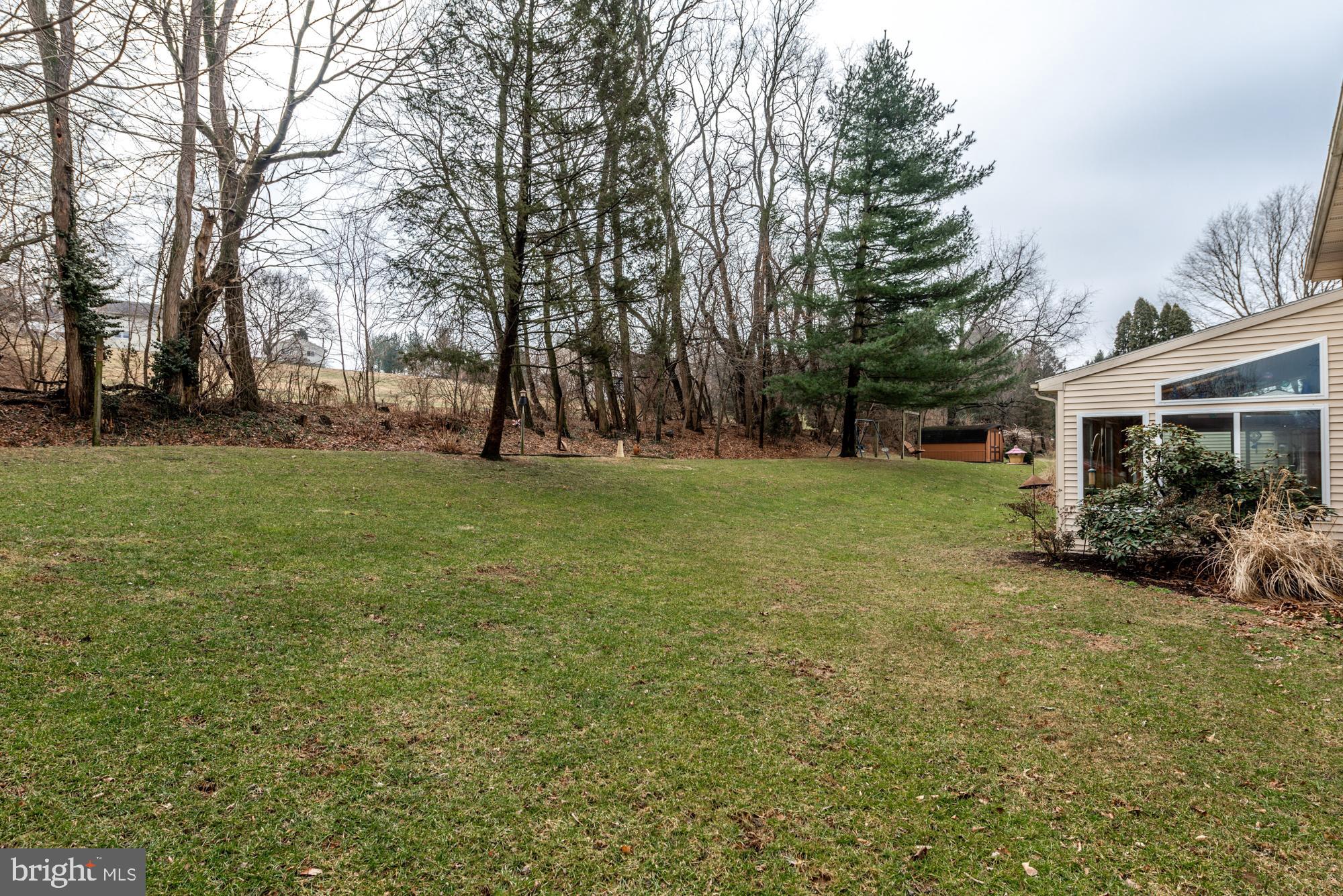 210 Bomberger Road Akron, PA 17501 - Photo 35 of 40 Large Lawn