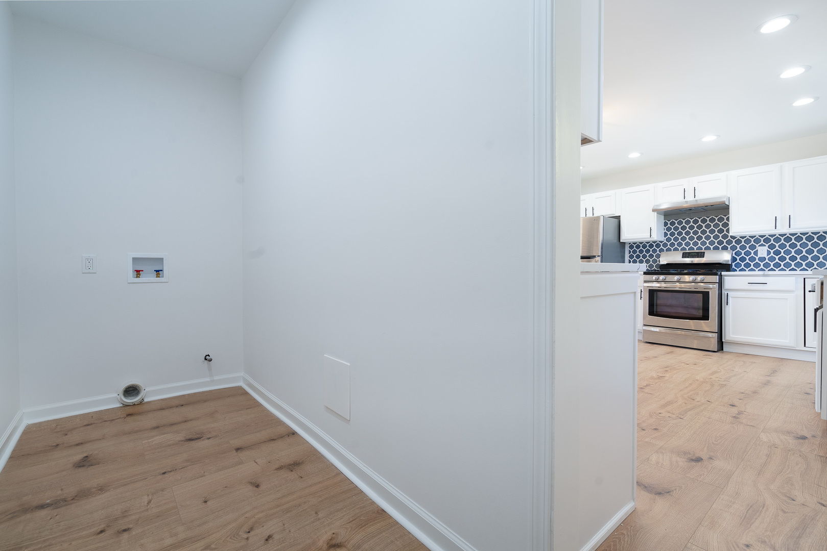 226 Hayes Avenue Romeoville, IL 60446 - Photo 14 of 28 Gallery Image 14