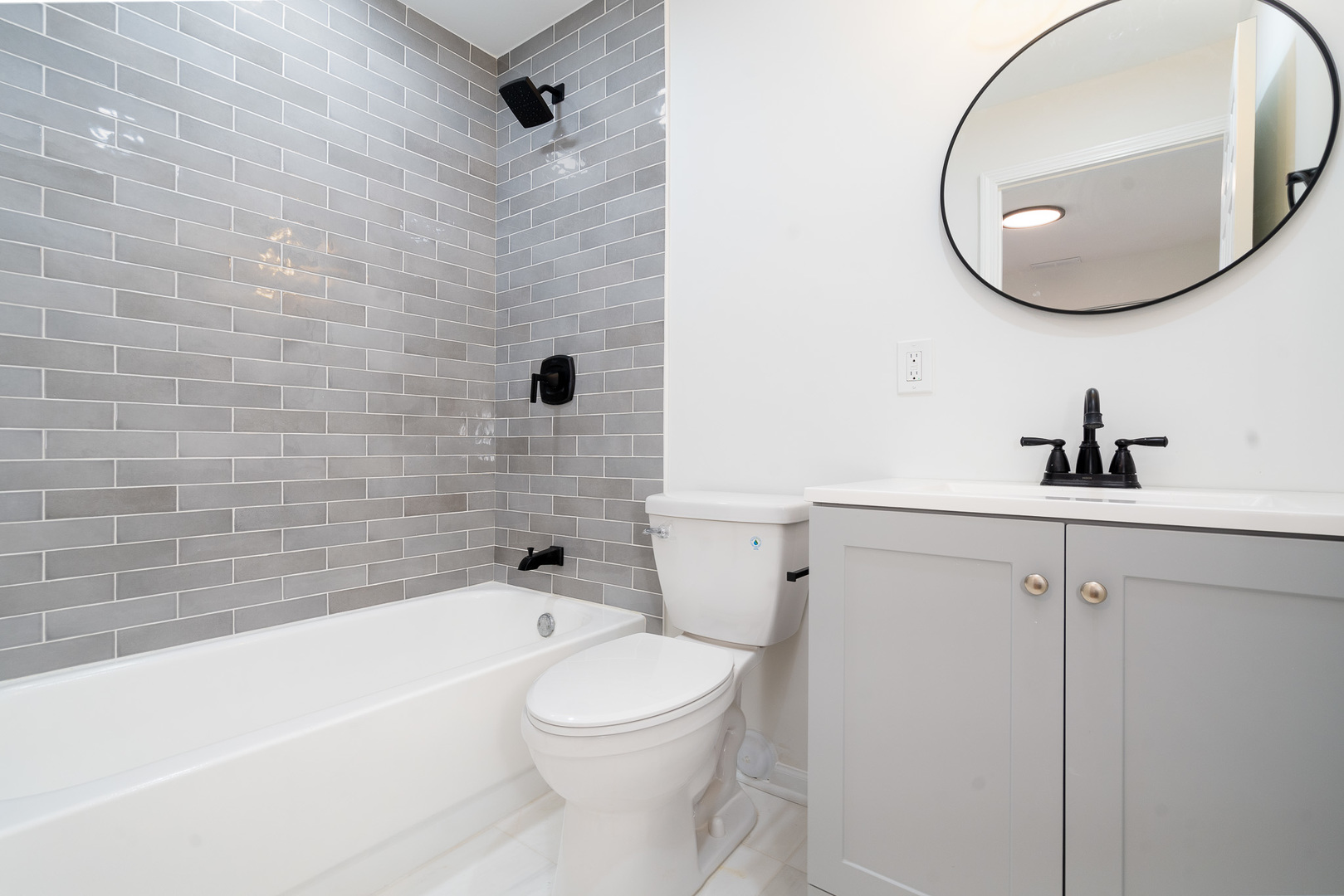 226 Hayes Avenue Romeoville, IL 60446 - Photo 18 of 28 Gallery Image 18