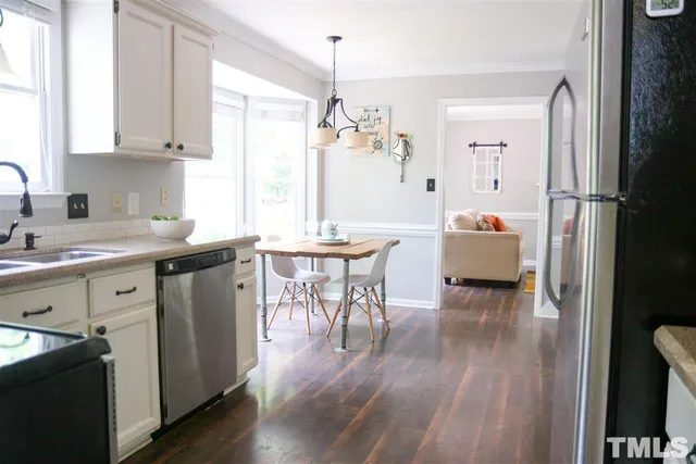 $1,950 | 7318 Ewing Place, Raleigh, NC 27616