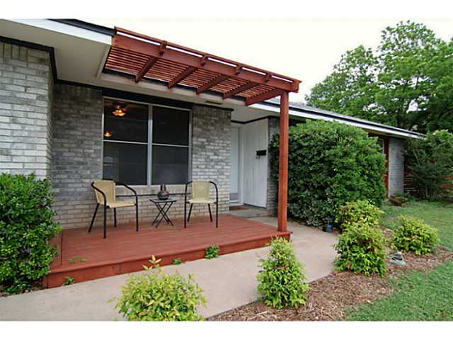 900 Aurora Circle Austin, TX 78757 - Photo 1 of 1