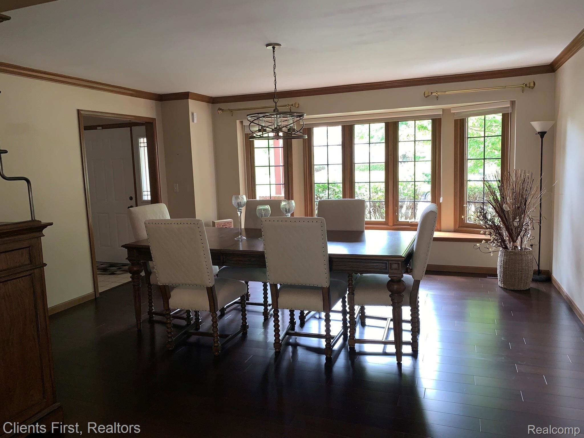31231 Country Ridge Circle Farmington, MI 48331 - Photo 62 of 73 IMG_1781.JPEG