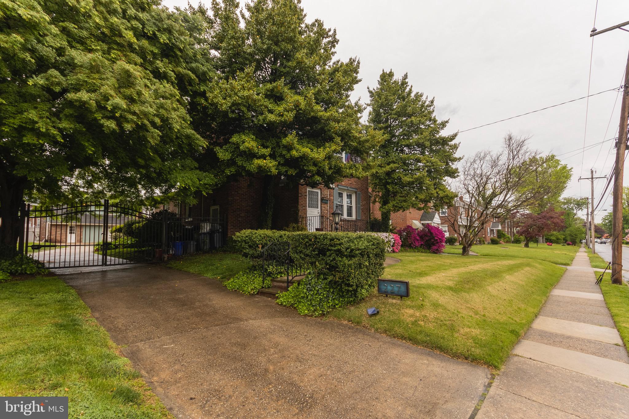227 Springfield Road Aldan, PA 19018 - Photo 23 of 23 Driveway entry/ electric gate