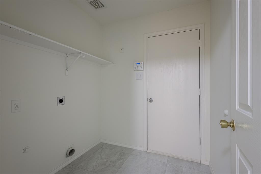 3901 Kathryn Way McKinney, TX 75070 - Photo 24 of 26 a view of room