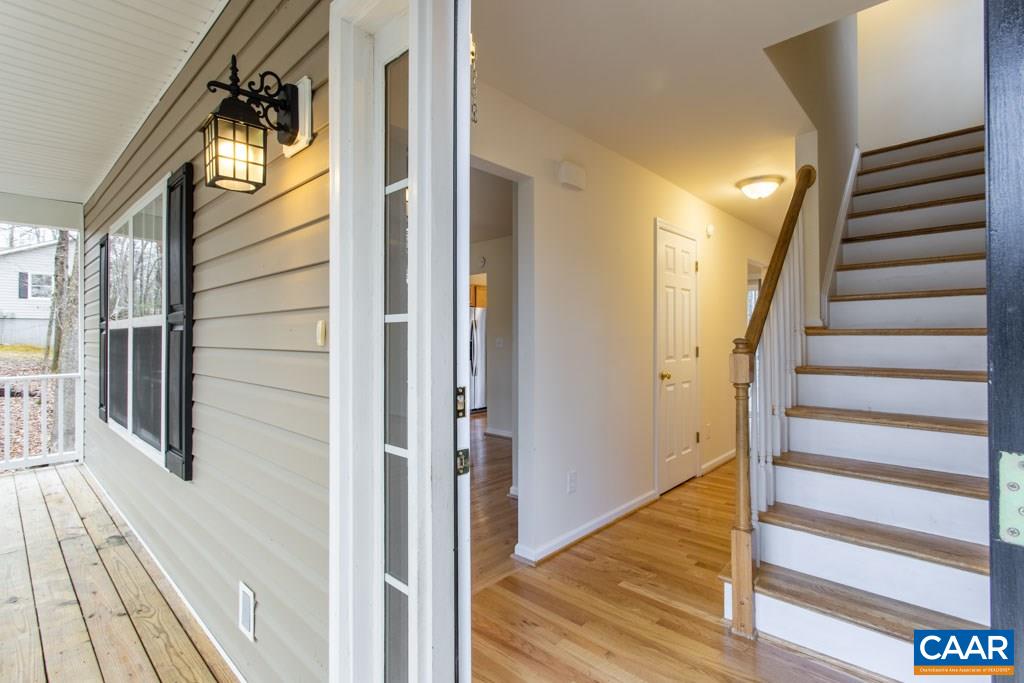 51 Laguna Road Palmyra, VA 22963 - Photo 3 of 36 Gallery Image 3