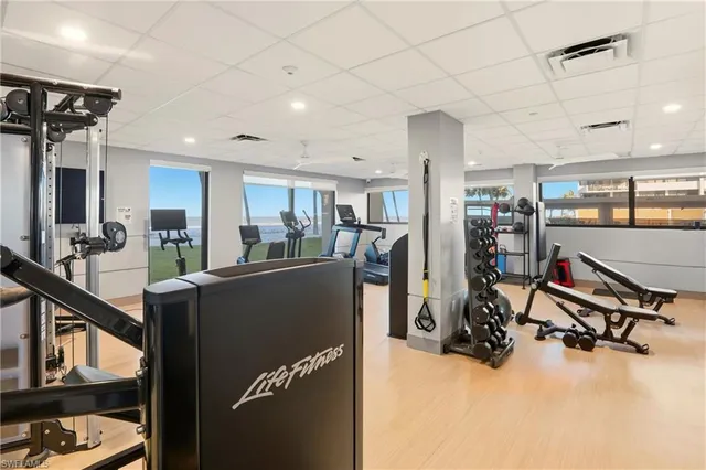 $1,499,000 | 4001 Gulf Shore Boulevard North, Unit 901, Naples, FL 34103