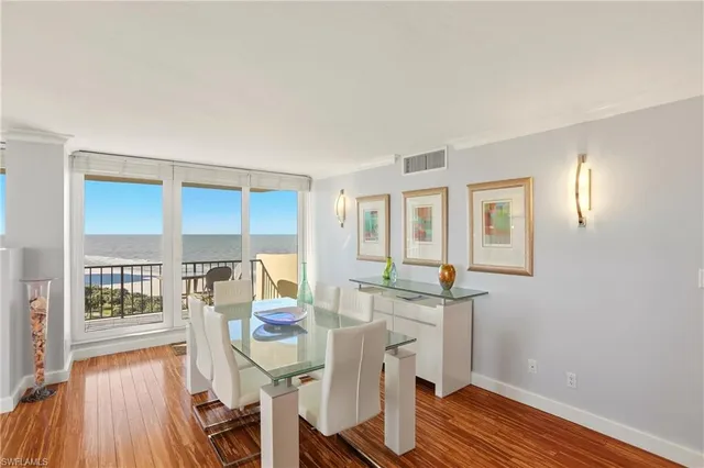 $1,499,000 | 4001 Gulf Shore Boulevard North, Unit 901, Naples, FL 34103