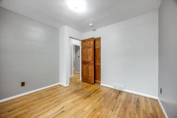 $185,000 | 3935 Campbell Street, Dearborn Heights, MI 48125