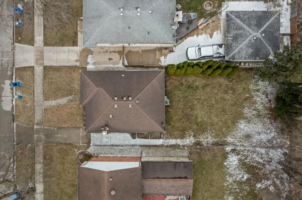 $185,000 | 3935 Campbell Street, Dearborn Heights, MI 48125