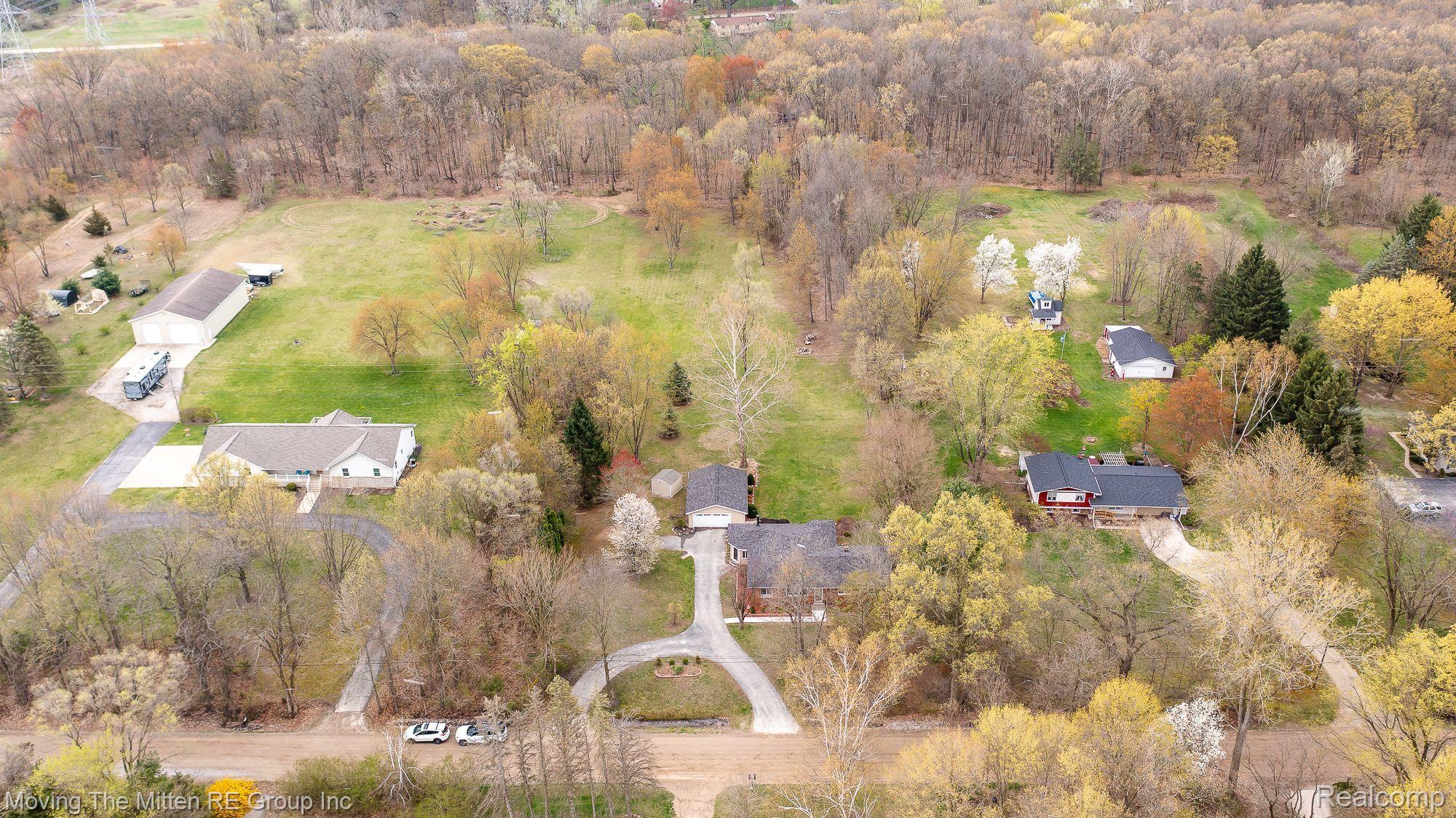 42649 Fret Road Belleville, MI 48111 - Photo 2 of 79 Highlight Photo