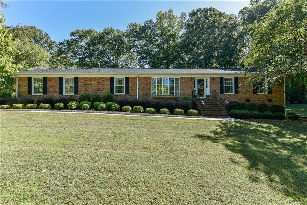 553 Rock Springs Road Lancaster, SC 29720 - Photo 2 of 24 Gallery Image 2