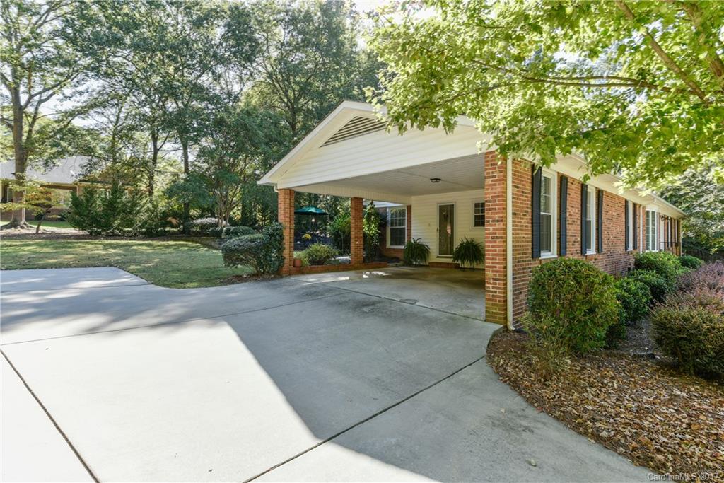 553 Rock Springs Road Lancaster, SC 29720 - Photo 3 of 24 Gallery Image 3