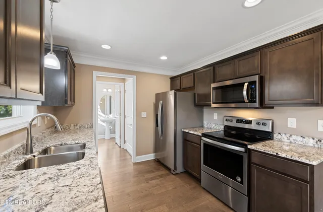 $449,000 | 298 Twilight Boulevard, Sharps Chapel, TN 37866