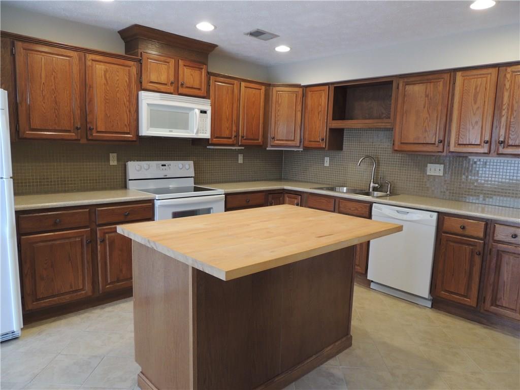 2584 A Grouse Ridge Franklin Park, PA 15090 - Photo 6 of 24 Gallery Image 6