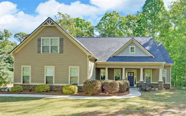 $599,900 | 255 Abbington Way, Clarkesville, GA 30523