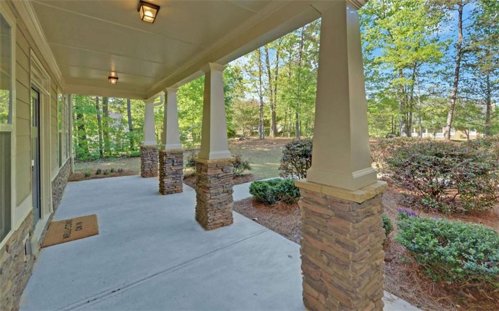 255 Abbington Way Clarkesville, GA 30523 - Photo 3 of 49 a view of a living room and patio